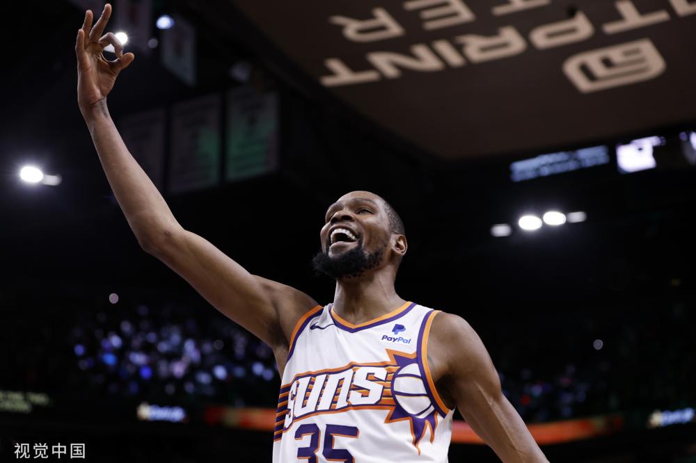 为球迷们带 为球迷们带