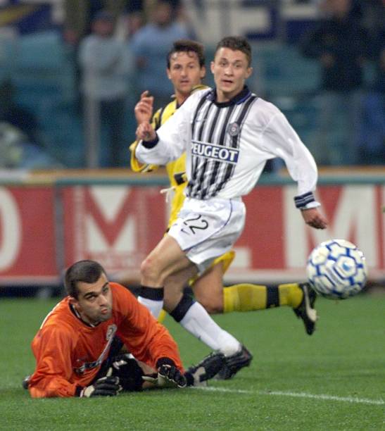 与巴雷拉和 与巴雷拉和