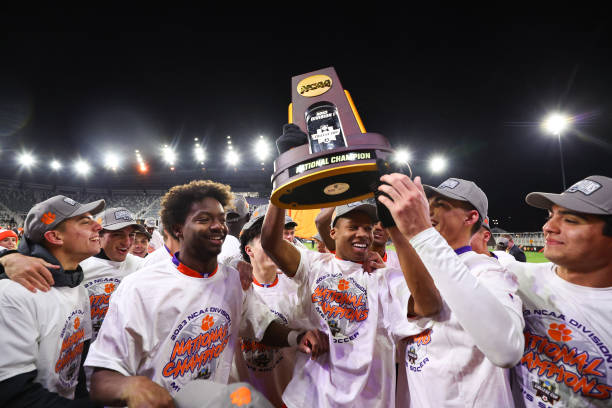 快船96-87胜魔术：欣喜与隐患并存，冲六之路迷雾重重！.